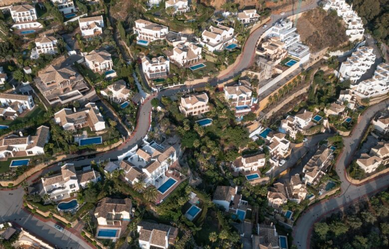 Luxury Housing Demand: Proven Projects Worth Rs 58,000 Crore