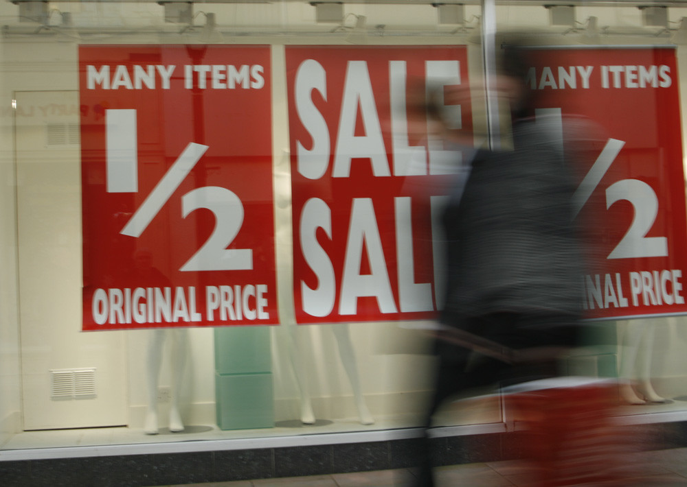 UK retail sales: Worst drop in September, what’s next?